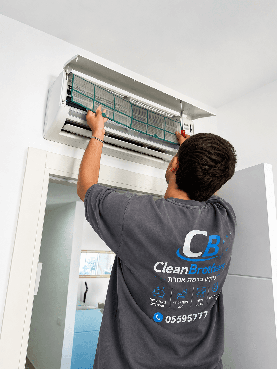 עבודת ניקוי מזגן אמיתית של CleanBrothers, תמונה 2